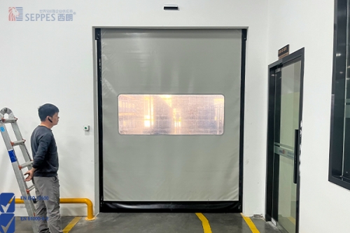 车间要经常进出装卸？拉链快速门为装卸效率保质保量