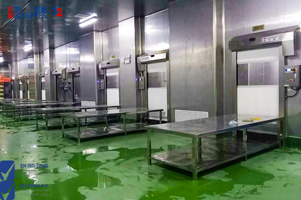 食品生产厂安装的不锈钢快速门