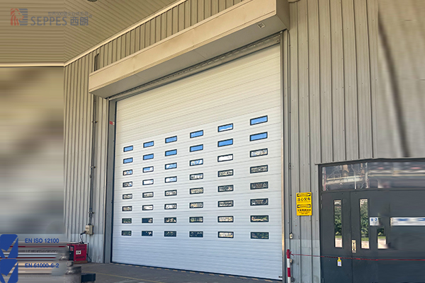 陶氏化学安装西朗提升门