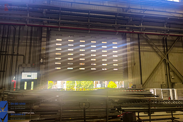 陶氏化学安装西朗提升门