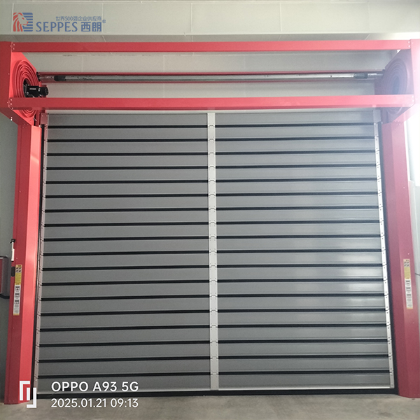 澳斯邦生物工程车间大门安装西朗硬质快速门