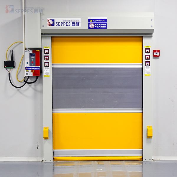 可与AGV联动的快速门