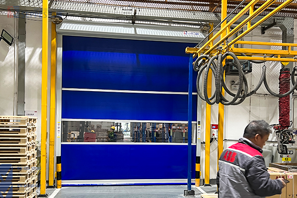 abb工厂车间安装西朗快速卷帘门