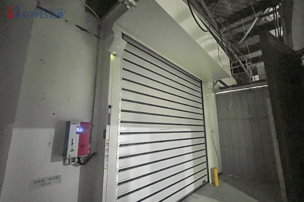 西朗涡轮硬质快速门