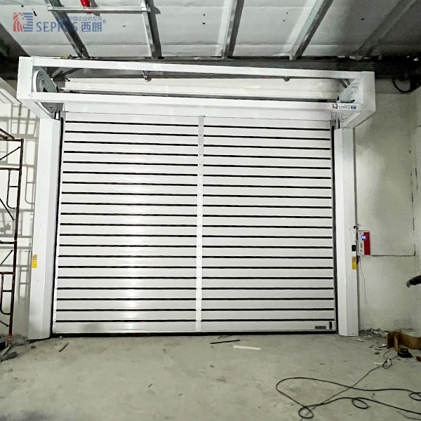 吊装口硬质快速门